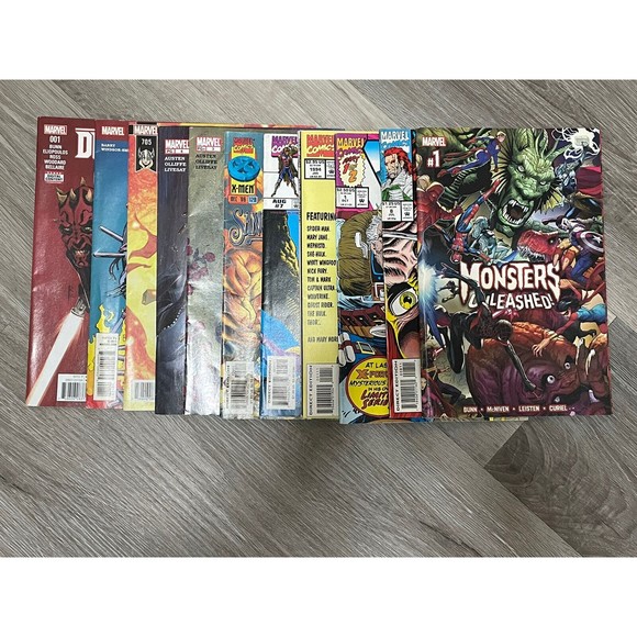 Marvel Comics Lot Of 13 Mixed Collectibles Years Varies Holiday Gift Ungraded